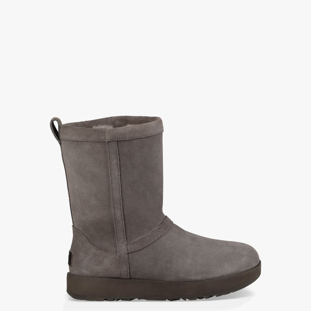 Bottes Imperméables UGG Classic Short Femme Grise Soldes 719ZKQUW